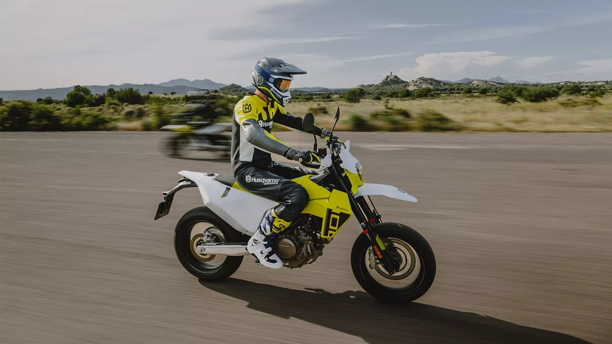 Husqvarna 701 Supermoto - Slika 5 Husqvarna 701 Supermoto - Slika 5