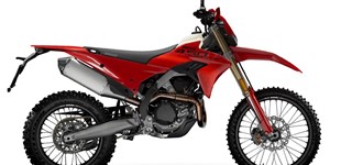 Ducati Desmo450 EDS 2027 vs Ducati Scrambler Desert Sled 2021