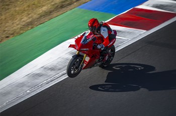 Ducati Panigale V4 S 2027 - Bild 6