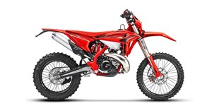 Husqvarna TE 300 2025 vs Beta RR X-PRO 2T 300 2027
