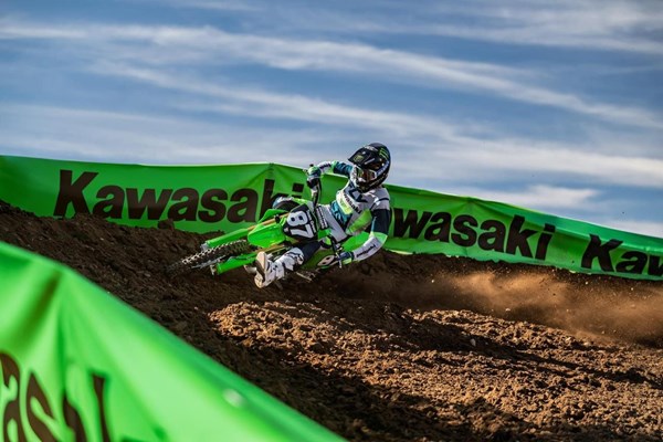 Kawasaki KX 112 () - Bild 10