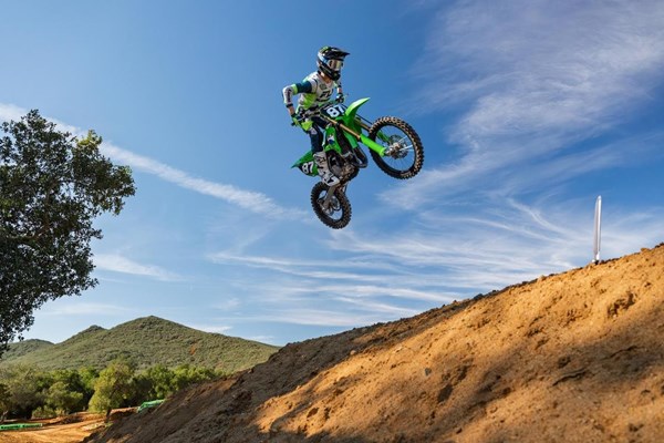 Kawasaki KX 112 () - Bild 2