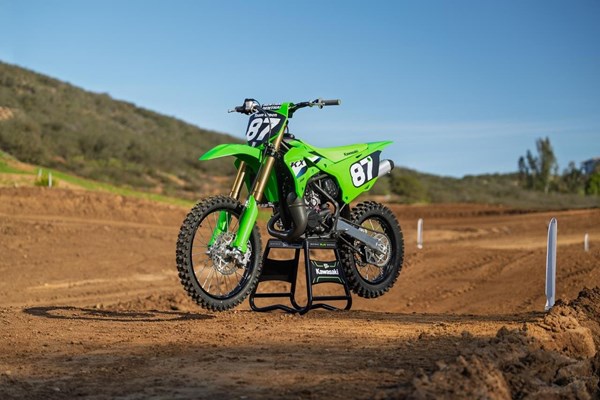 Kawasaki KX 112 () - Bild 3