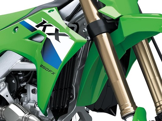 Kawasaki KX250FX () - Bild 9