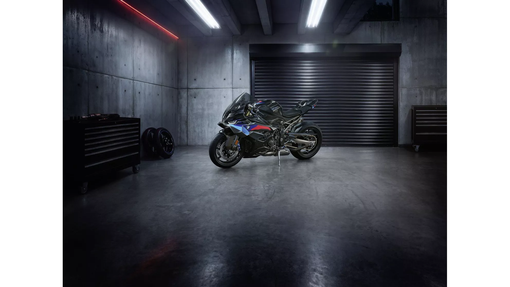BMW S 1000 RR - Slika 4 BMW S 1000 RR - Slika 4