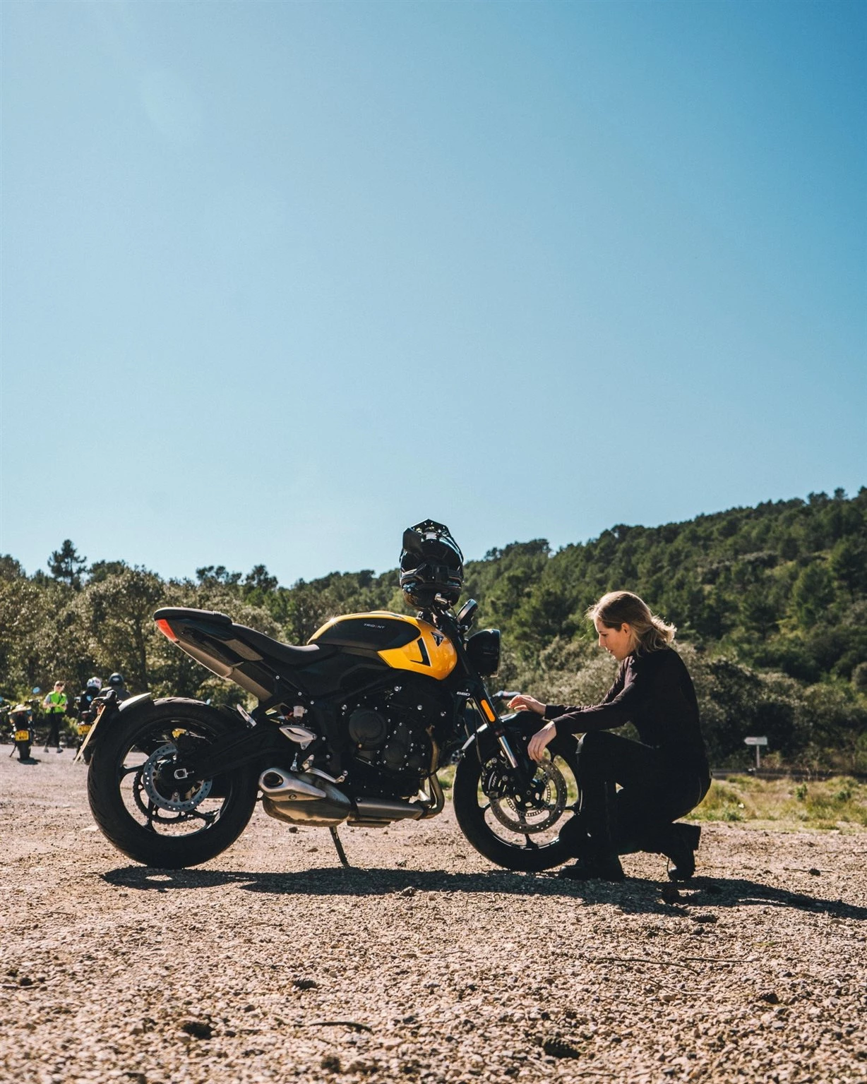 Vorschaubild für Post - Roadster-Feeling mit einem Hauch von Retro:
Die neue Trident 660 ist perfekt für alle, die sich nicht nur auf ein Attribut versteifen wollen.

Lerne sie jetzt persönlich bei uns im Showroom kennen!

#triumph #triumphmotorcycles #trident660