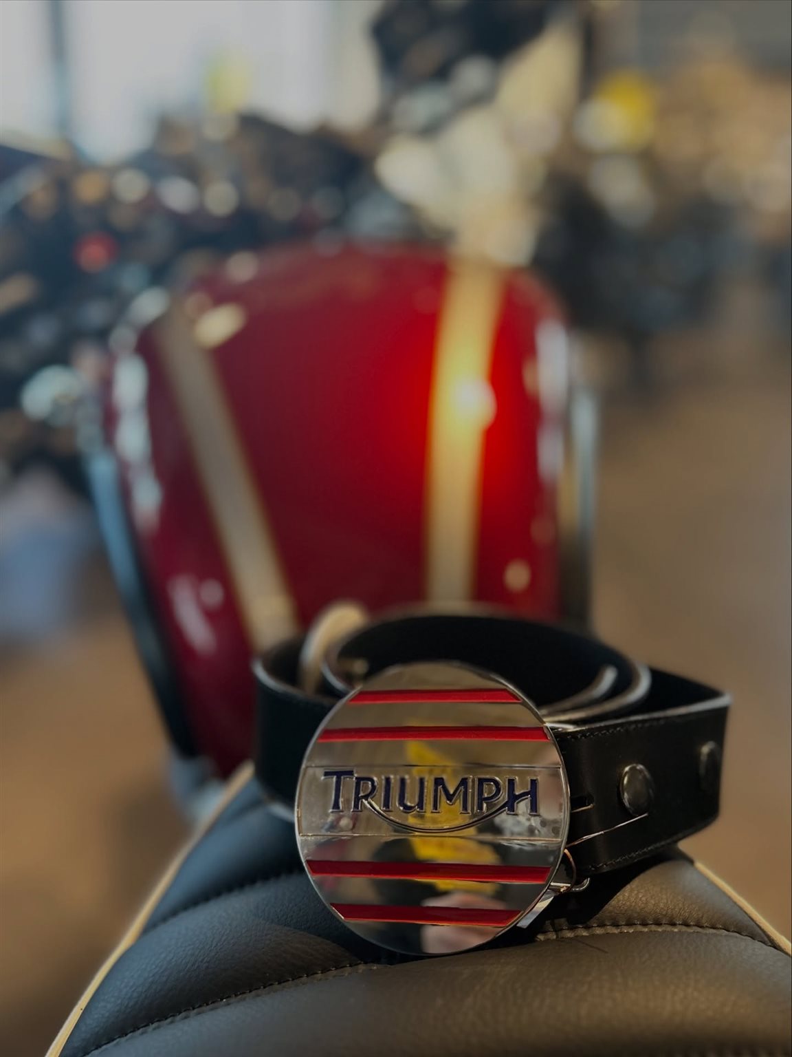 Vorschaubild für Post - Wir haben viele stylische Markenartikel für Triumph-Fans bei uns im Laden 🎄 

Leidenschaft zum verschenken ❤️

#weihnachtsgeschenk #geschenkideen #triumphmotorcycles #motorcycle #xmas