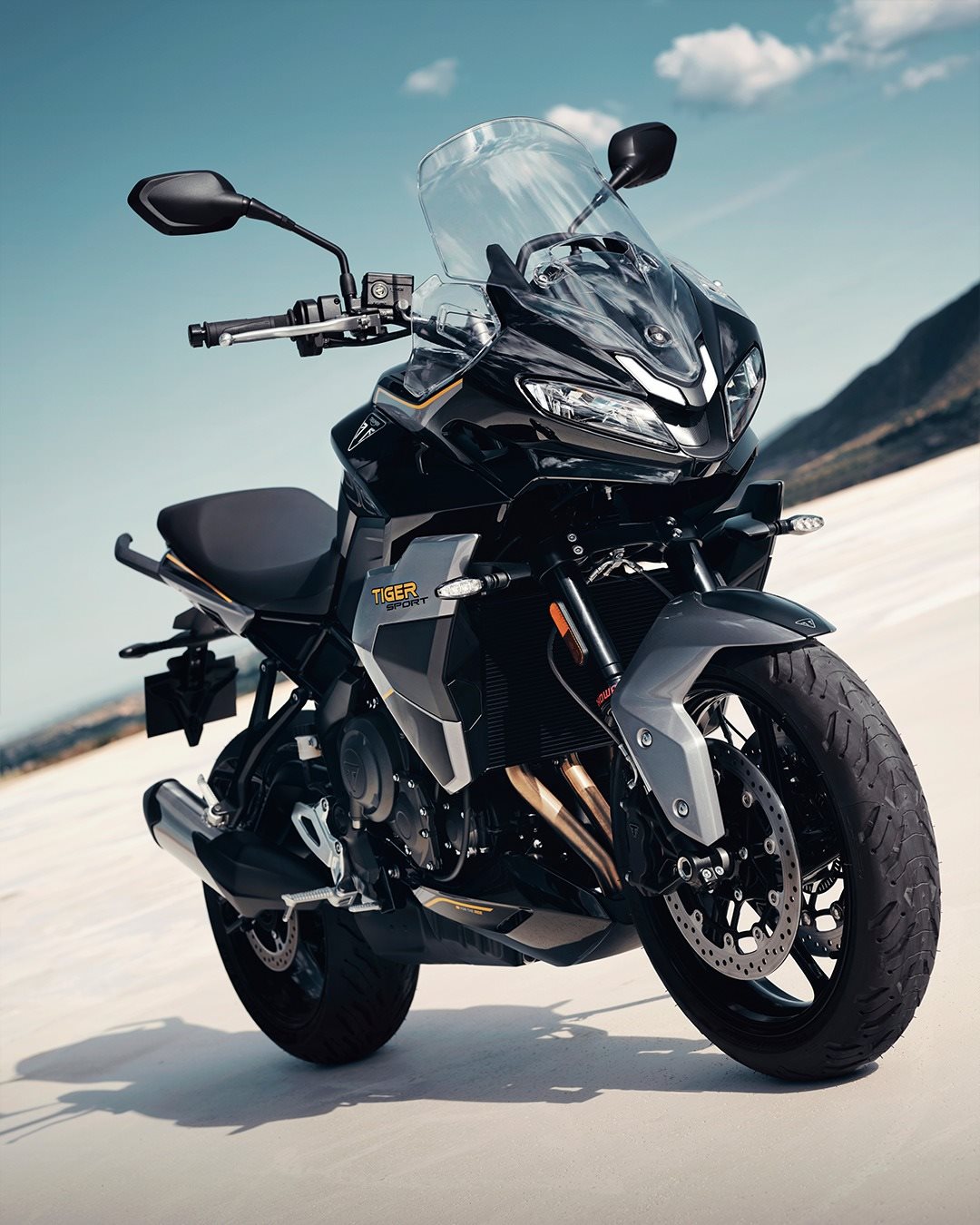 Vorschaubild für Post - NEU BESTELLBAR: Die Tiger Sport 800 in Sapphire Black & Graphite! Der dunkle Look mit gelben Akzenten kann ab sofort bei uns geordert werden. 🖤 

Wir beraten dich gerne zu deinem neuen Bike, komm vorbei!
#triumph #triumphmotorcycles #tigersport800