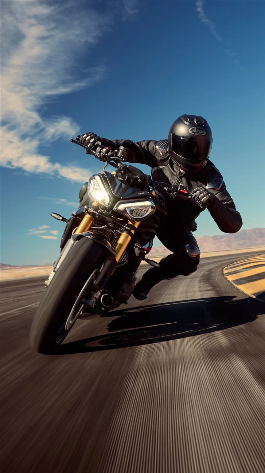 Vorschaubild für Post - 🔊 Echter Triple-Sound zu besten Konditionen:
Finanziere dir die Speed Triple 1200 RS oder ein anderes Traumbike für nur 1,99 %!*

*Angebotsdetails siehe Webseite, gültig bis 30.09.2026
#triumph #triumphmotorcycles #speedtriple1200rs