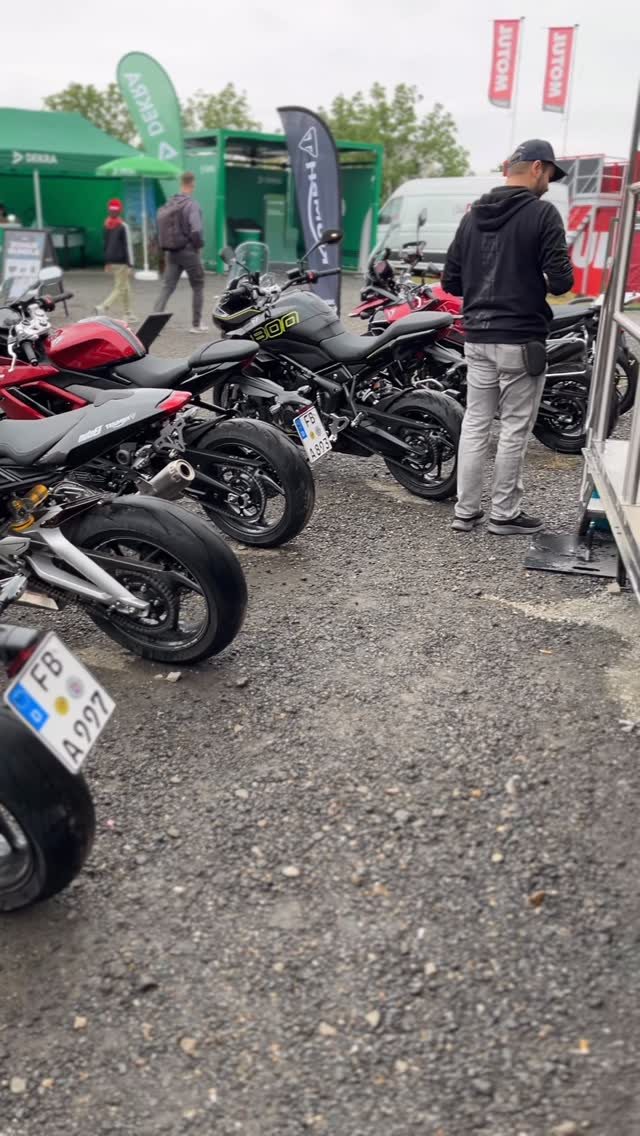 Vorschaubild für Post - #triumphmotorcycles #eggimoto #motorrad #triumph #sachsenring #sachsenringgp @sachsenringcircuit