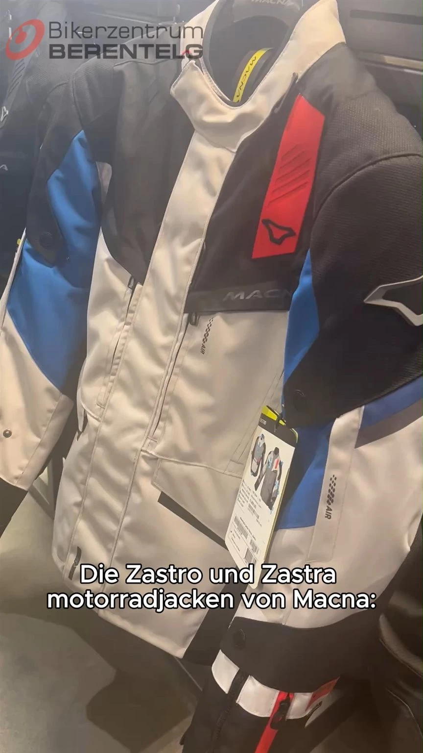 Vorschaubild für Post - 🔥 Macna Zastro & Zastra – bereit für jedes Abenteuer! 🔥
Die beiden Motorradjacken sind gemacht für alle Fahrer, Fahrerinnen und jedes Wetter.
Mit dabei:
✔️ Herausnehmbares Thermofutter
✔️ Raintex-Membran mit Air-Scoop-Technologie
✔️ Easy Cuff an den Handgelenken
✔️ RISC Level-1 Protektoren an Schultern & Ellenbogen
✔️ Rücken- & Brustprotektoren ganz einfach nachrüstbar

Perfekt für Touren, Alltag und jede Menge Abenteuer! 🏍️🌦️💨
Momentan in der Adventsaktion 15% reduziert 😉

#bikerzentrumberentelg #750qmbikerparadies #satterabatte #bikergirl #motorradbekleidung #instabike #biker