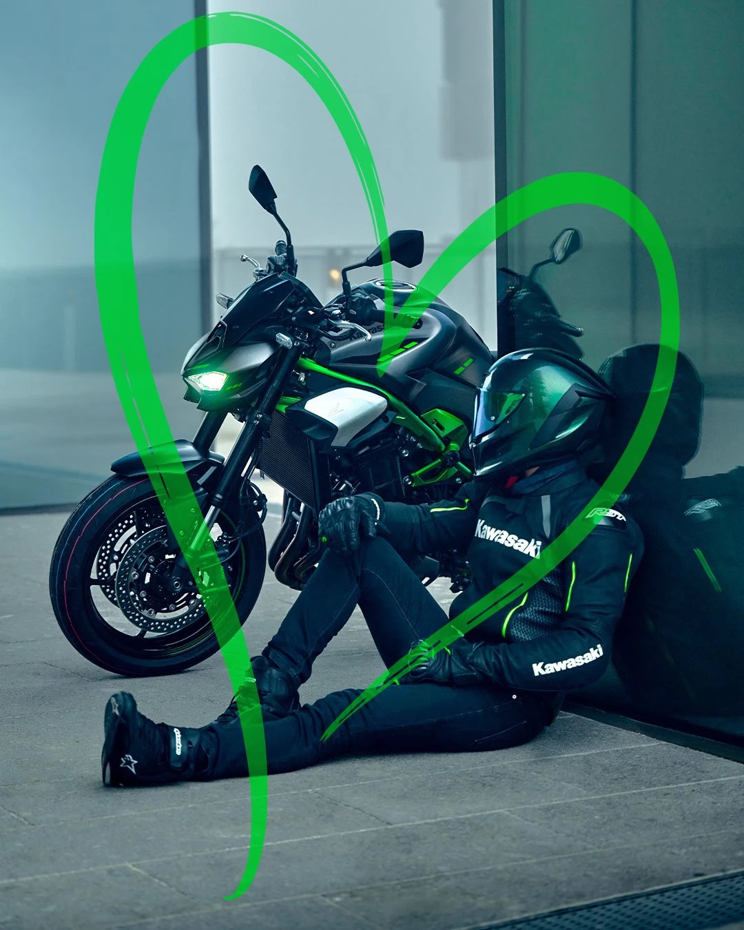 Vorschaubild für Post - ❤️ Valentinstag bei Team Green 💚
Egal ob mit Partner, Partnerin oder einfach mit deinem Bike - Hauptsache Liebe auf zwei Rädern. 🏍️💚

Der Valentinstag ist die perfekte Gelegenheit, eure ganz persönliche Bike-Love zu zeigen!

Mach mit: Kommentiere mit wem du unbedingt losziehen möchtest, sobald das Wetter mitspielt 💚💚

Euch fehlt noch das perfekte Bike? Wir helfen euch gerne!

#Kawasaki #KawasakiDeutschland #LetTheGoodTimesRoll #Valentinstag #BikeLove #TeamGreen