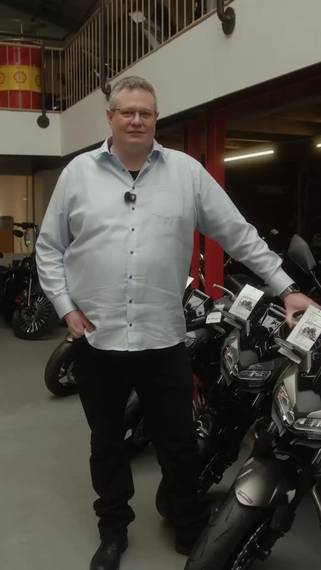 Vorschaubild für Post - Bei uns kaufst du nicht einfach nur ein gebrauchtes Motorrad – du kaufst es richtig. 🏍️🔧
Jedes Bike geht vor der Übergabe noch einmal durch unsere Werkstatt: gründlicher Check, Kontrolle aller wichtigen Punkte und erst dann kommt es zu dir.
👉 Damit du sorglos losfahren kannst, wenn du es mit nach Hause nimmst.
📍 Bikerzentrum Berentelg
💬 Dein nächstes Motorrad wartet schon auf dich!
Jetzt vorbeikommen und dein gebrauchtes Traumbike sichern! 🏍️💨

Oder klick den Link in der Bio.

#BikerzentrumBerentelg #Motorrad #BikeLife #Motorradliebe #Biker #Motorcycle #BikeShop #Motorradkauf #RideNow #Bikelovers #TwoWheels #MotorcycleLife #Streetbike #Sportbike #TouringBike #Enduro #CustomBike #RideSafe #MotoGermany #BikeSeason
