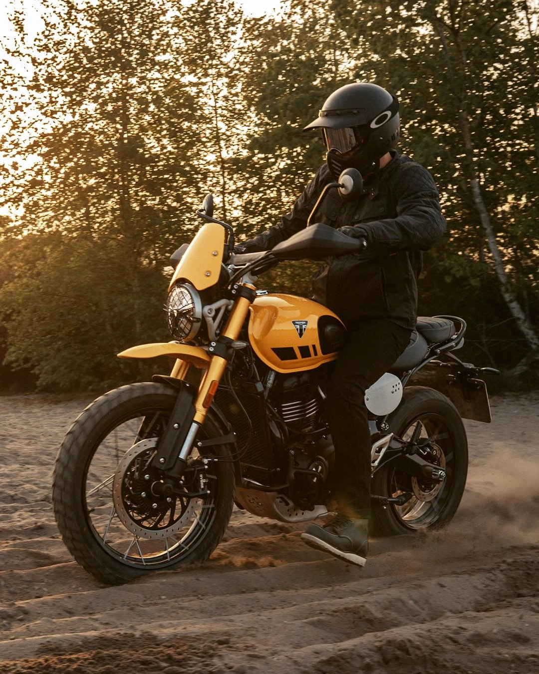 Vorschaubild für Post - Leicht, wendig und voll ausgestattet: Komm vorbei und erlebe den Style der neuen Scrambler 400 XC live bei uns im Showroom!

#triumph #fortheride #motorcycle #scrambler400xc