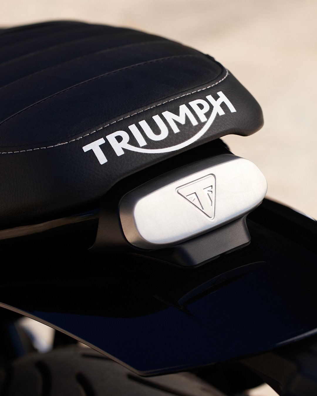 Vorschaubild für Post - Deine Triumph - dein Style. 🖤
Wusstest du, dass wir jede Menge Zubehör anbieten, mit der du dein Bike ganz nach deinem Gusto optisch anpassen kannst? 

Wir zeigen dir im Showroom gerne, was alles möglich ist!
#triumph #fortheride #motorcycle