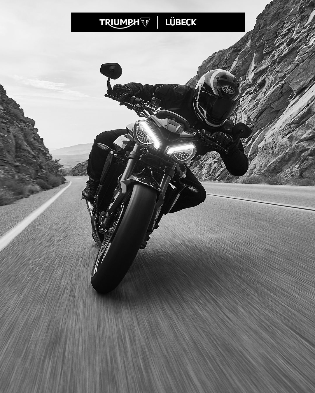 Vorschaubild für Post - Black & White Monday - ein Bild von einem Bike! Auch ohne Farbe! Die Street Triple 765 RS...
Probefahrt buchen unter: www.vikingcycles de oder direkt in der Taschenmacherstraße 1-5 in 23556 Lübeck...lohnt sich!
#vikingcycles #vikingcyclesluebeck #triumphmotorcycles #triumphbonneville #triumphtiger #triumphspeedtwin #triumphspeedtriple #triumphstreettriple #triumphstreettwin #triumphscrambler #triumphtrident #triumphdaytona #testride #probefahrt #lübeck #wochenende #motorrad #raufaufsbike #kurvekratzen #freiheit