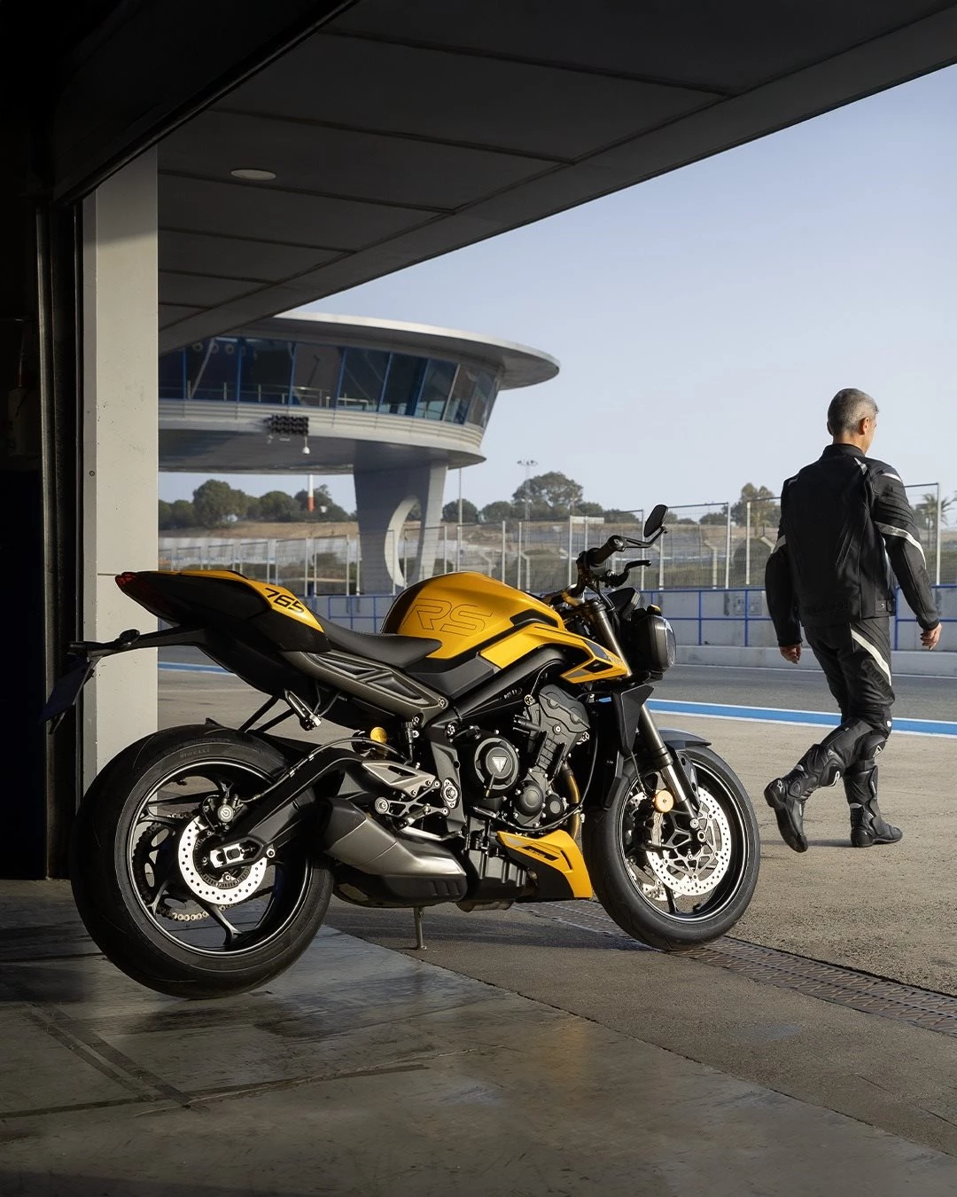 Vorschaubild für Post - Nur noch für kurze Zeit: 
Beim Kauf einer neuen Street Triple 765 R oder RS sicherst du dir einen starken Kundenvorteil* von 765 €!

*Angebotsdetails siehe Webseite, gültig bis 31.05.2026
#triumph #triumphmotorcycles #streettriple765