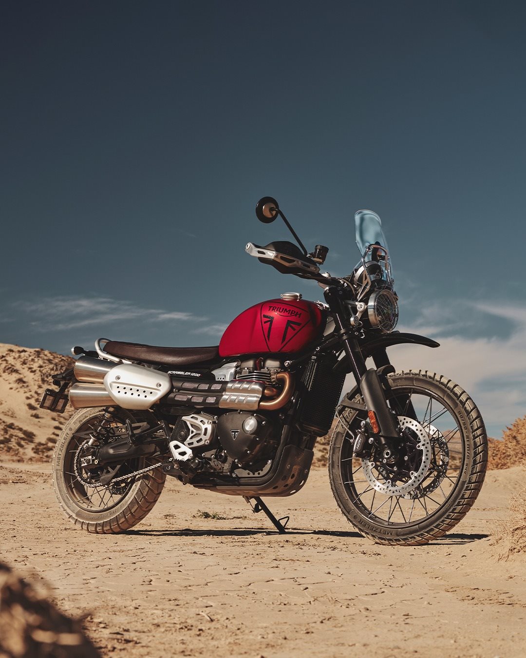 Vorschaubild für Post - Starke Offroad-Fähigkeiten und ein fantastisches Verhalten auf der Straße: Sichere dir beim Kauf einer neuen Scrambler 1200 jetzt einen Kundenvorteil* in Höhe von 1.000 €, nur noch bis 31.05.2026!

*Angebotsdetails siehe Webseite
#triumph #triumphmotorcycles #scrambler1200