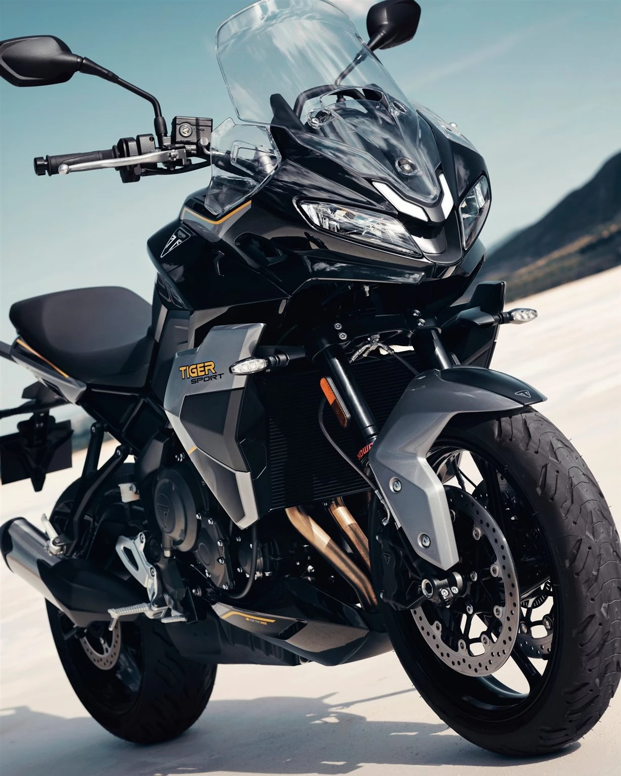 Vorschaubild für Post - Die Triumph Tiger Sport 800 ist die perfekte Mischung aus Performance und Adventure-Funktionalität. 

Ob auf einer Tour am Wochenende oder einem spontanen Trip ins Unbekannte – die Tiger Sport 800 ist mehr als nur ein Motorrad. Erlebe die außergewöhnliche Kontrolle und Präzision in jeder Kurve jetzt auch in einer neu verfügbaren Farbe für die nächste Saison.

#triumphgermany #triumphofficial #triumphmotorcycles #triumphtigersport800 #fortheride #triumphbadkreuznach #badkreuznach