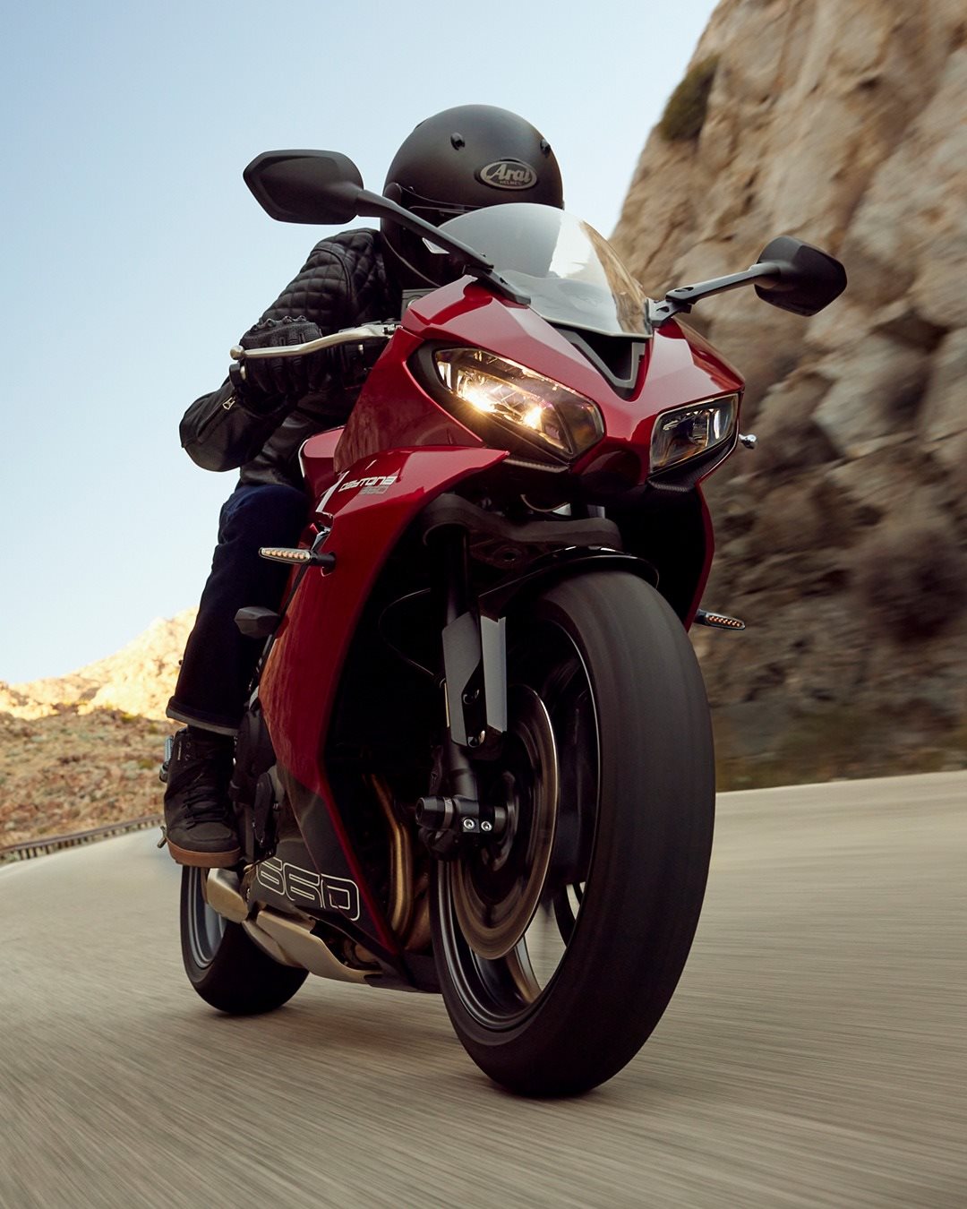 Vorschaubild für Post - Nur noch für kurze Zeit: Satte 660 € Kundenvorteil* beim Kauf einer neuen Daytona 660!

Ihr intuitives, sportliches Handling, alltagstauglicher Fahrkomfort und eine erstklassige Ausstattung machen sie zu einem Sportbike-Multitalent. 🔥
Komm vorbei und fahre sie Probe!

*Angebotsdetails siehe unsere Webseite, gültig bis 30.06.2025
#triumph #fortheride #motorcycle #bikelife #daytona660