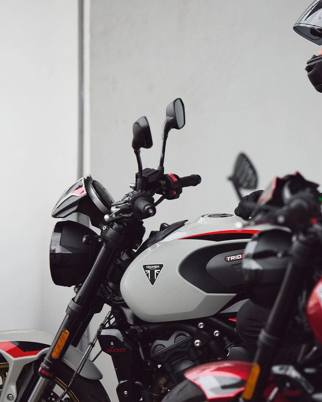 Vorschaubild für Post - Zugänglich, unkompliziert, fahraktiv - und doch spürbar erwachsener. 🔥
Die neue Trident 800 ist jetzt bei uns bestellbar. 

#triumph #triumphmotorcycles #trident800 #triumphchemnitz #triumphteamchemnitz