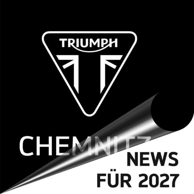 Vorschaubild für Post - Tino sitzt schon mal auf der Bonneville T 40 für euch Probe (TRIUMPH Global Dealer Conference Thailand)