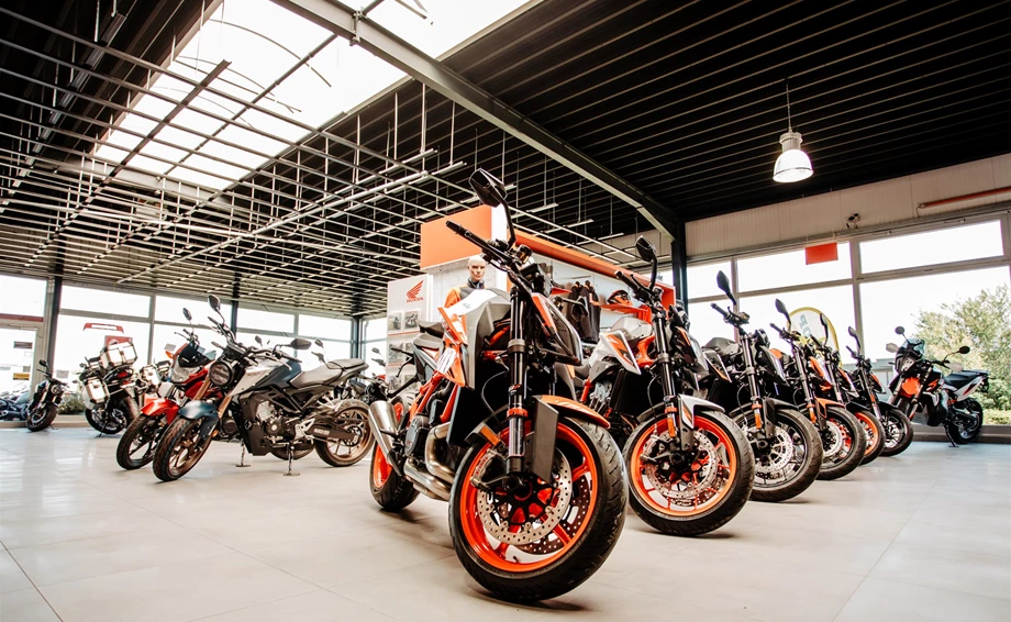 Ausbildung zum Automobilkaufmann/-frau (m/w/d) Bild 7: Ausbildung zum Automobilkaufmann/-frau (m/w/d)