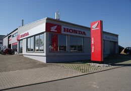 KFZ Mechaniker/ Zweirad Mechaniker