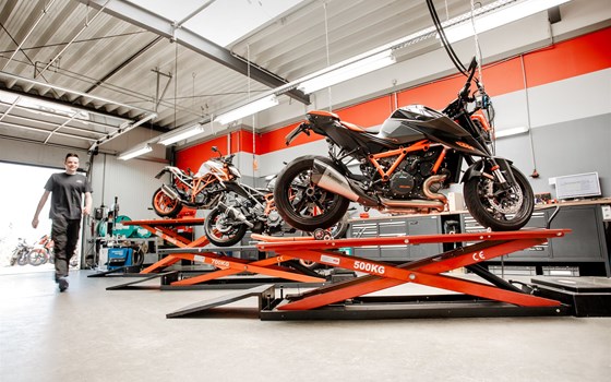 Zweiradmechatroniker/in (m/w/d) - Bild 8