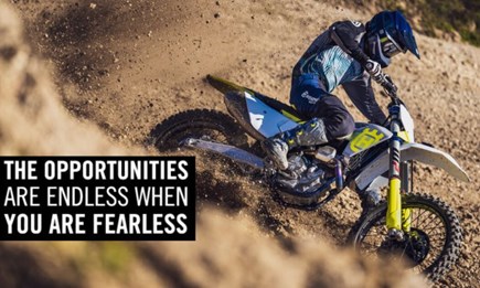 Motorrad-Mechaniker*in 