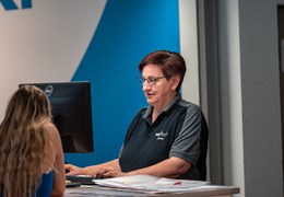 Empfangsmitarbeiter (m/w/d)