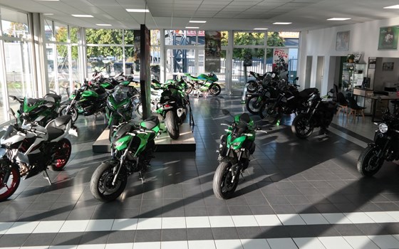 Kaufmännischer Angestellter Motorrad (m/w/d) - Bild 1