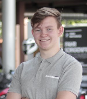 Mitarbeiterbild Felix Scholler