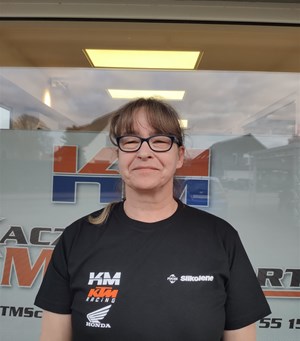 Astrid Oberländer Mitarbeiterbild Astrid Oberländer