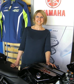 Bettina Flieg Mitarbeiterbild Bettina Flieg