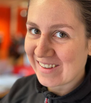 Lena Thönneßen Mitarbeiterbild Lena Thönneßen