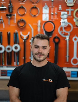 Mitarbeiterbild Leon 