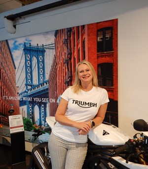 Mitarbeiterbild Elena  Neumann