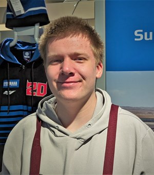 Mitarbeiterbild Jannis Weber