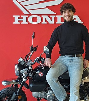 Mitarbeiterbild Anthony  Thiel 