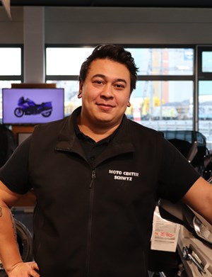 Mitarbeiterbild Kevin Siegenthaler