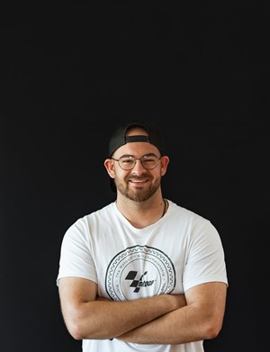 Mitarbeiterbild Timo 