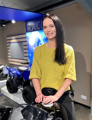 Mitarbeiterbild Julia 