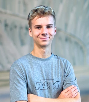 Florian Schäfer Mitarbeiterbild Florian Schäfer