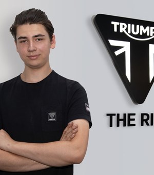 Mitarbeiterbild Tobias Theimann