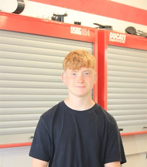 Leon Balog Mitarbeiterbild Leon Balog