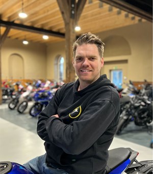 Mitarbeiterbild Lukas Becker