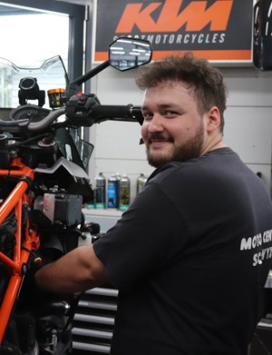 Mitarbeiterbild Dario Schurtenberger