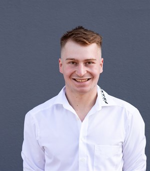 Mitarbeiterbild Paul Hell