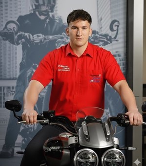 Mitarbeiterbild Enzo  Herrschaft 